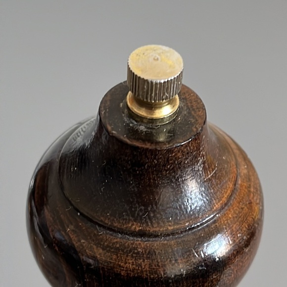 Vintage Wood‎ Pepper Mill Grinder Salt Shaker 10" Japan MCM Decor Retro Kitchen - Picture 9 of 9